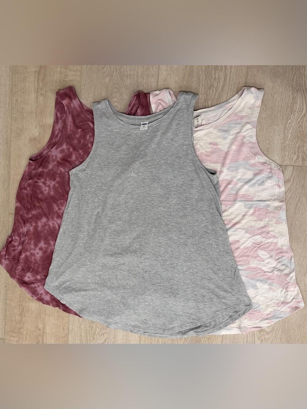 Old Navy Luxe Tank - Bundle of 3, maroon print, solid gray, pink camo - sz M